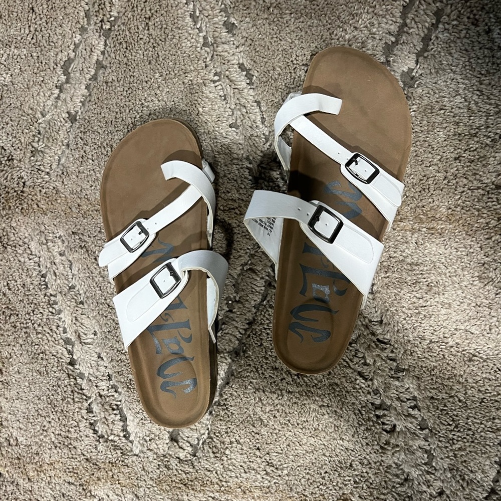 Sandals sz 10